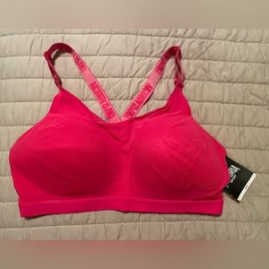 NWT Victoria Sport Racerback Bra - 38DDD